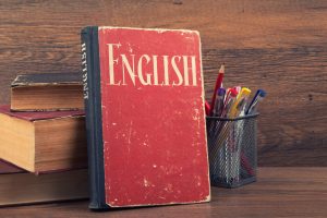 Dlaczego warto założyć szkołę językową?