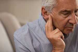 Jak zachować słuch do późnej starości?