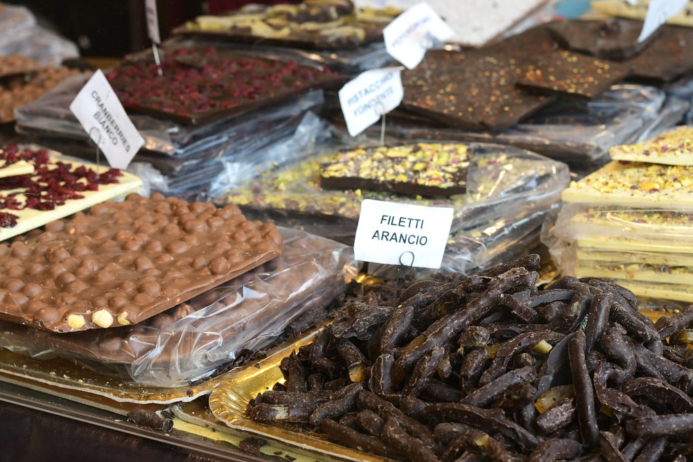 Podstawowe rodzaje czekolady – skład, smak i aromat